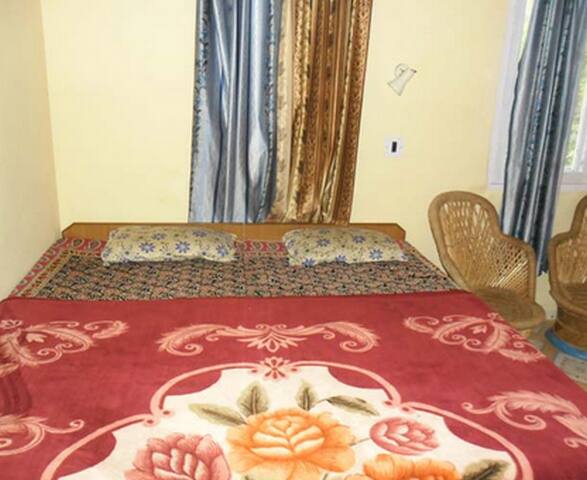 Ghanshyam Guest House, Sahibganj 5